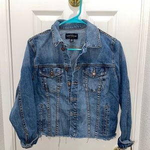 Lucky brand medium wash jean jacket